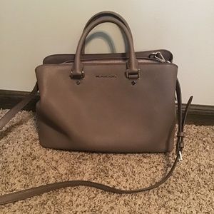 Michael Kors Savannah tote